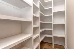 579HighlandRidgePt-25Pantry