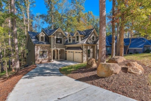 NEO-ECLECTIC AMERICAN STANDARD HOME DESIGN IN CONCORD, NC