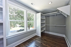 041_Master-Closet-Large